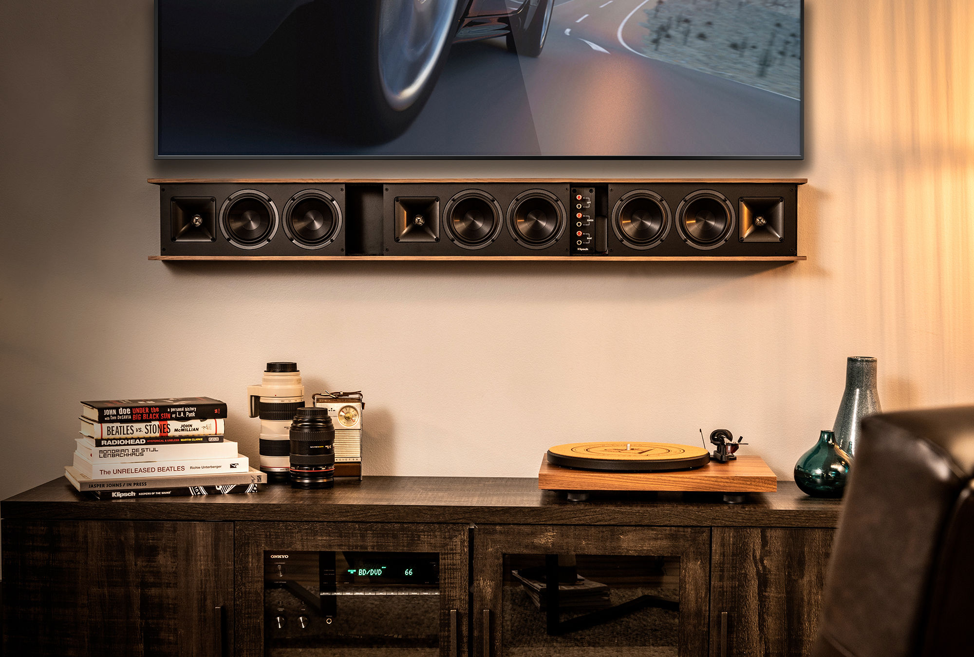 Klipsch Heritage Theater Bar: The Ultimate Home Cinema Sound Enhancement